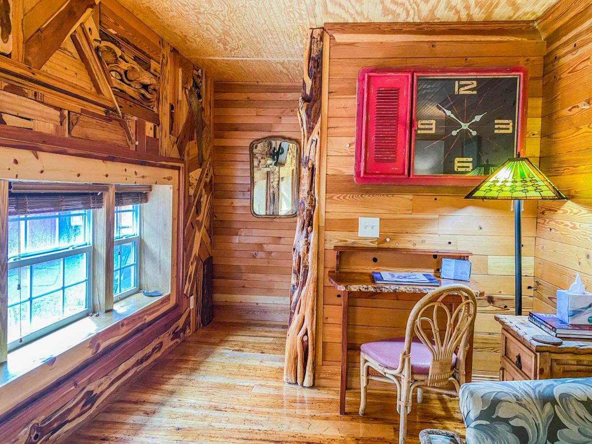 Inn At The Art Center Сан Анджело Екстериор снимка